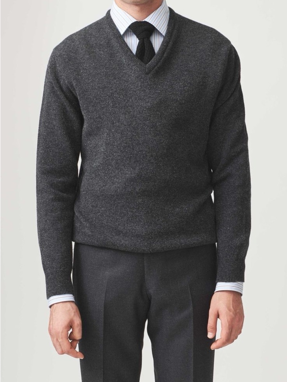Lands' End Men's V-Neck Cashmere Sweater in Heather Gray